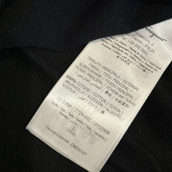 Black polo t-shirt Salvatore Ferragamo size large.